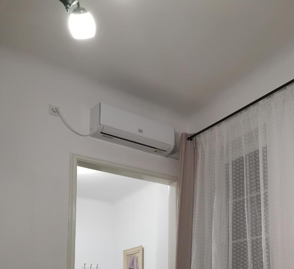 Spiegel Center Apartment Oradea Exterior photo